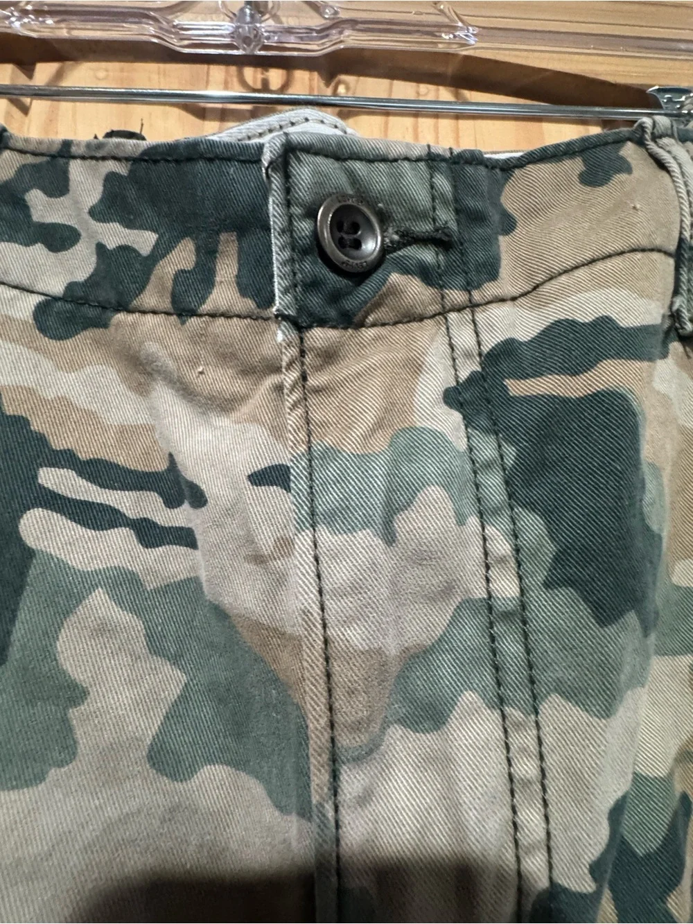 Levi's Men's Green Camouflage Cargo Pants Size waist 32